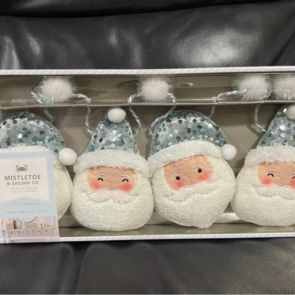 Mistletoe & Sailing Co Christmas Santa Garland - Blue Santa Garland